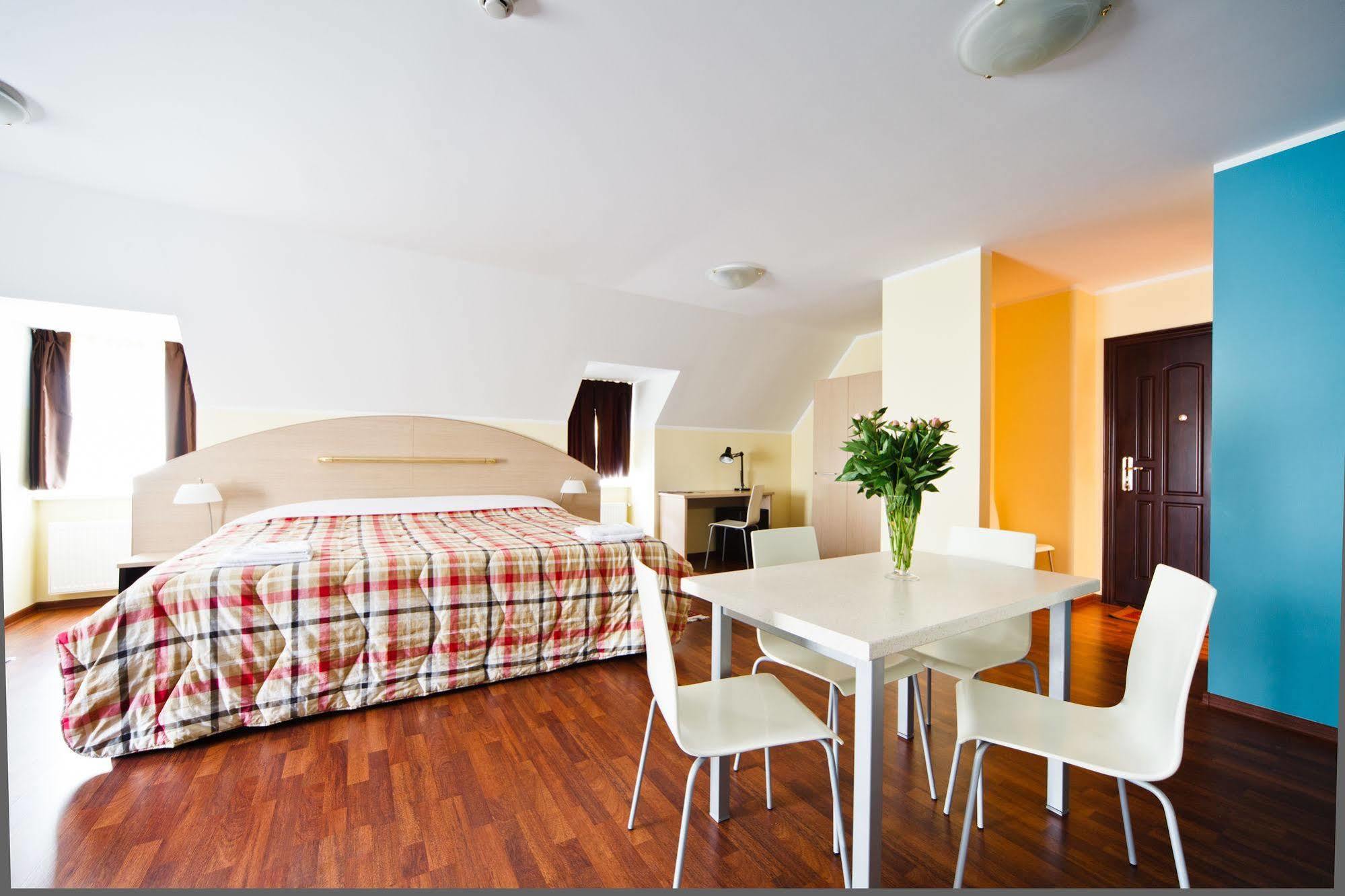 Aparthotel Autosole Riga Exterior foto